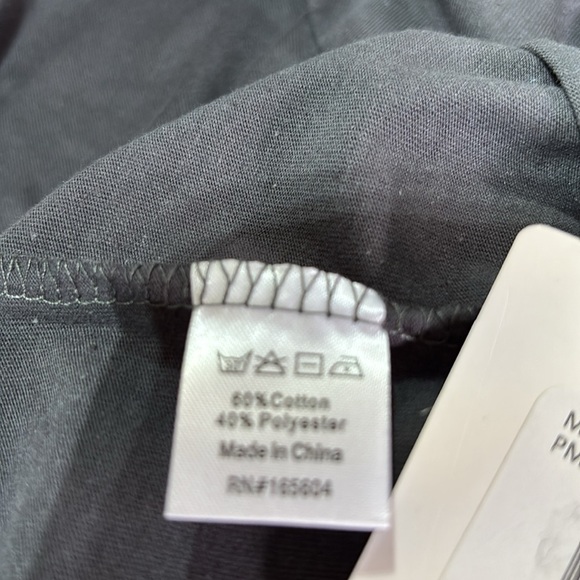 Puma Cotton Crewneck, Logo Graphic short sleeve Tee - Picture 9 of 9